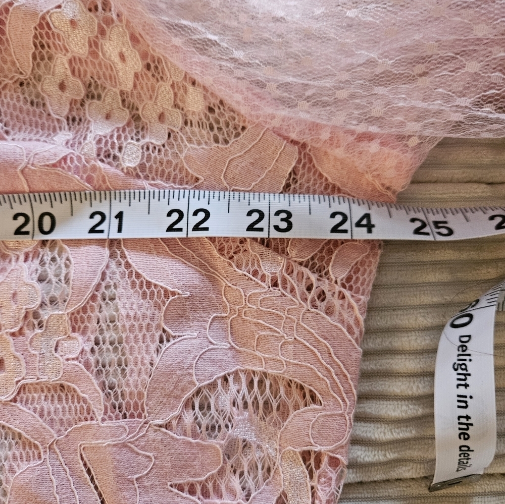 Peach Womens Pink Lace Top Size 3X - Picture 8 of 8